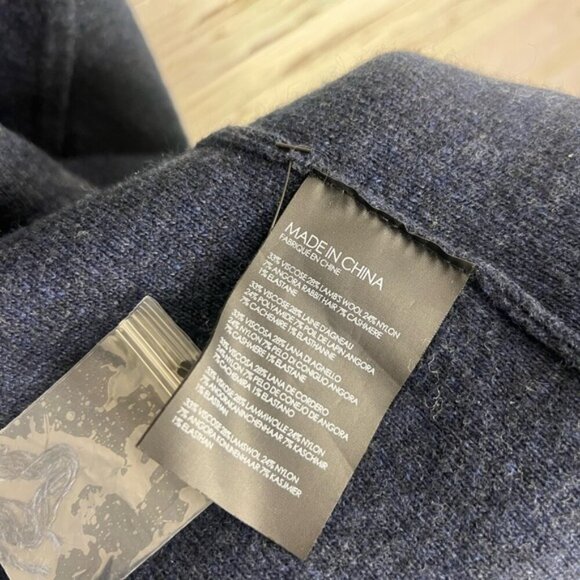 Club Monaco Navy Blue Vest Lambswool Size small - Picture 5 of 7